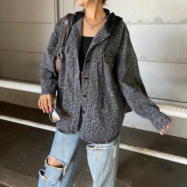 ヒョウ柄フードジャケット