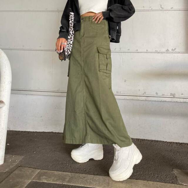 カーゴロングスカート