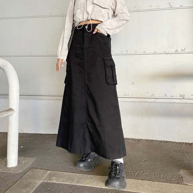 カーゴロングスカート