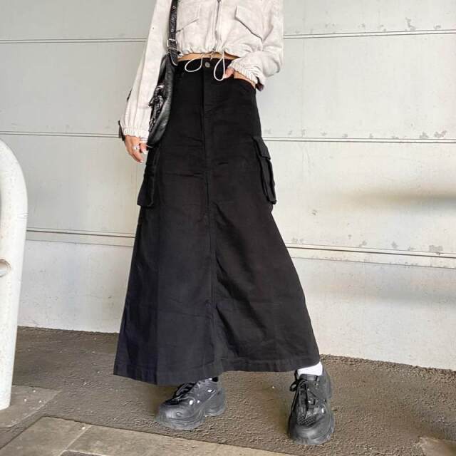 カーゴロングスカート