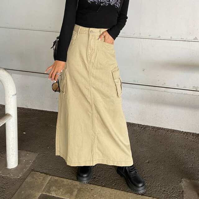 カーゴロングスカート