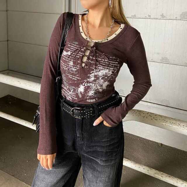 アンサンブル風レースアップトップス