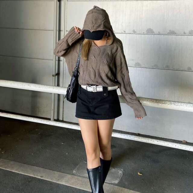 ケーブルフードショートプルオーバー