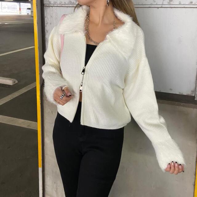 襟袖シャギーWZIPトップス