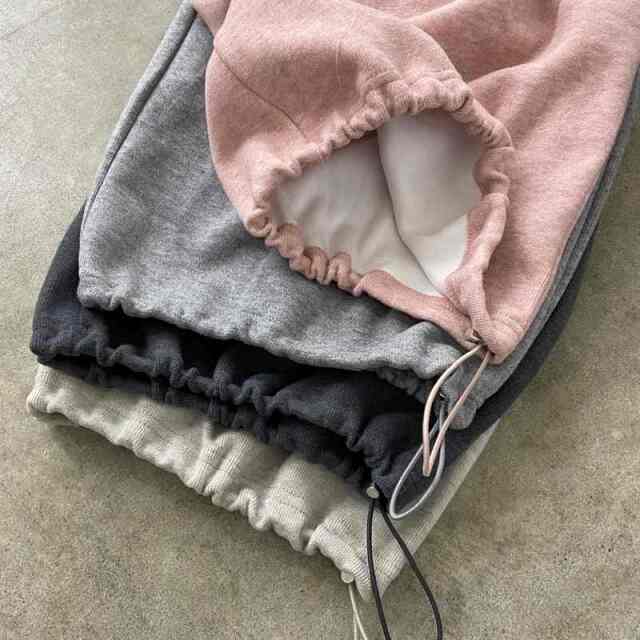 ZIPハイネックトップス・カーゴパンツセットアップ