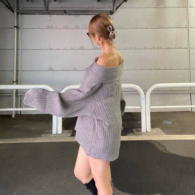 リブニットオフショルプルオーバー