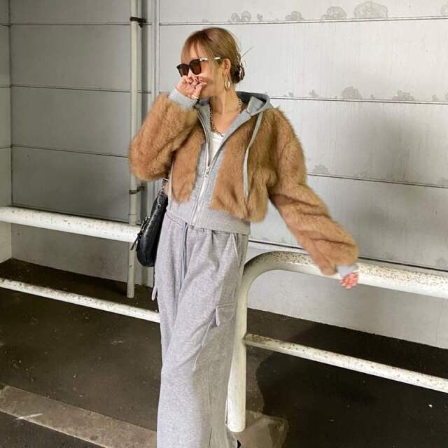 パーカーアンサンブル風ファーブルゾン