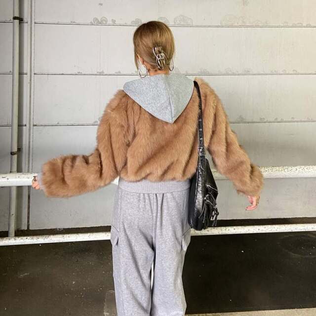 パーカーアンサンブル風ファーブルゾン