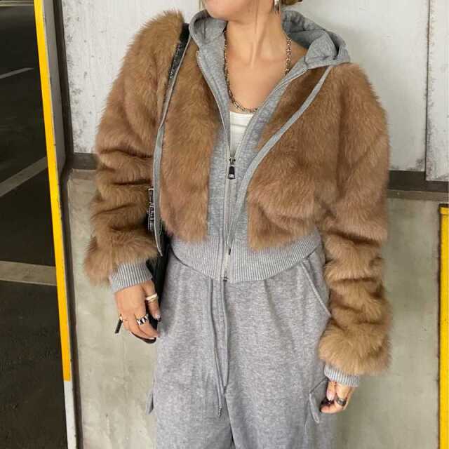 パーカーアンサンブル風ファーブルゾン