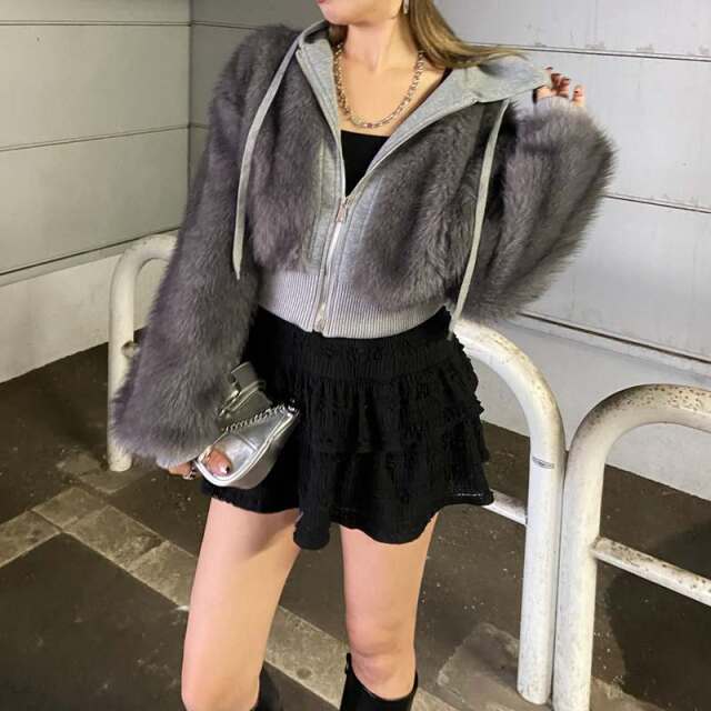 パーカーアンサンブル風ファーブルゾン