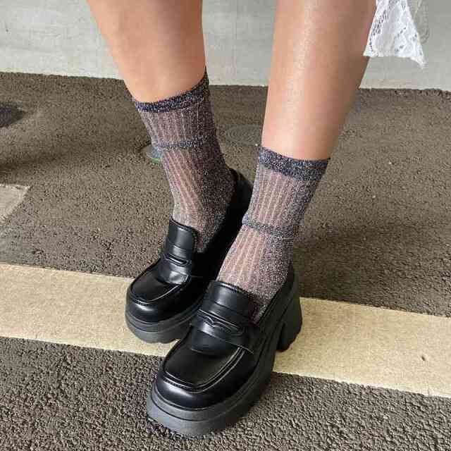 厚底ローファー