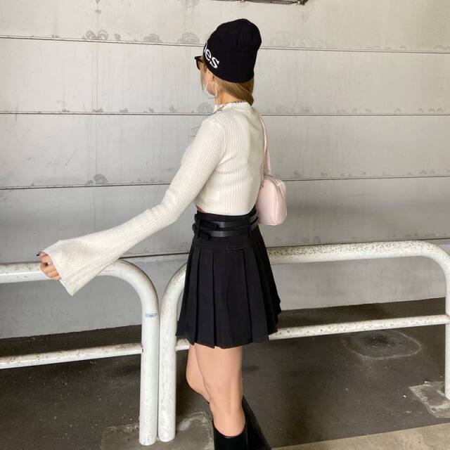 ラメ袖フレアニットトップス