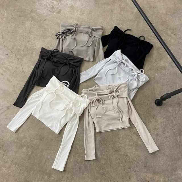 リブオフショルダートップス