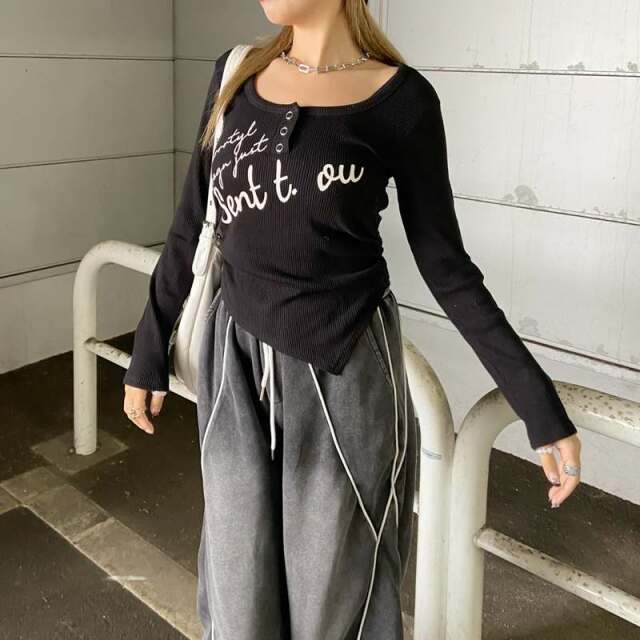 イレギュラーヘムロゴトップス