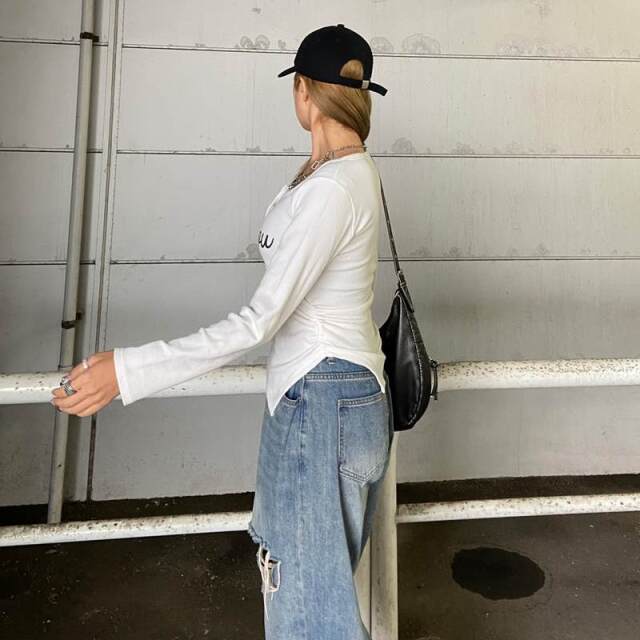 イレギュラーヘムロゴトップス