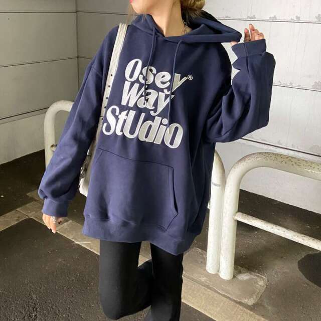 ビッグロゴ刺繍フードチュニック