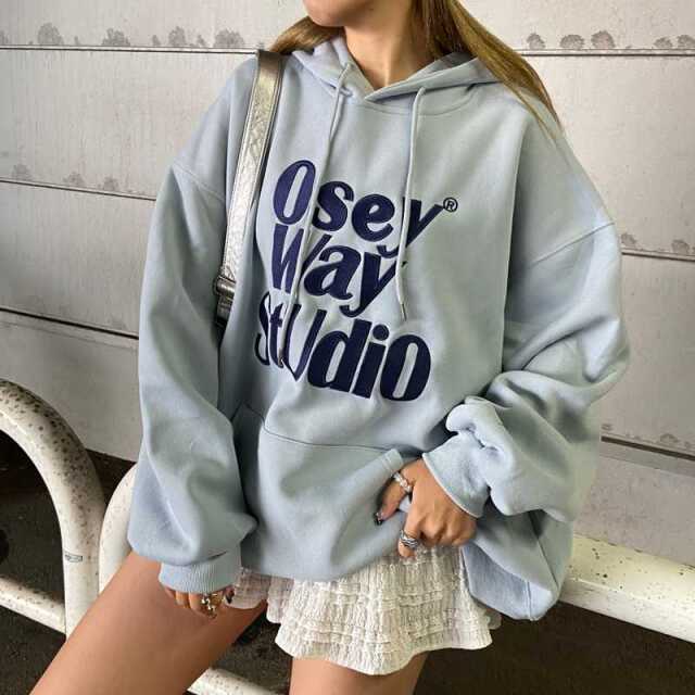 ビッグロゴ刺繍フードチュニック