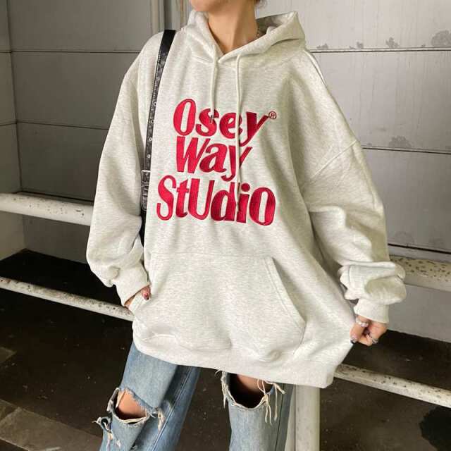 ビッグロゴ刺繍フードチュニック