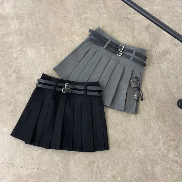2ベルト付きタックスカート