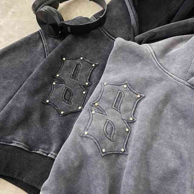 スタッズブリーチロゴフードショート