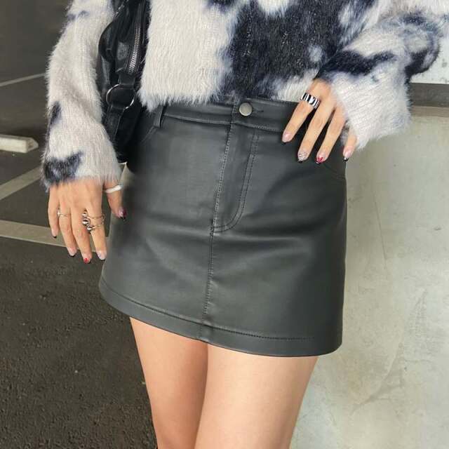 ヴィンテージライク合成皮革スカパン