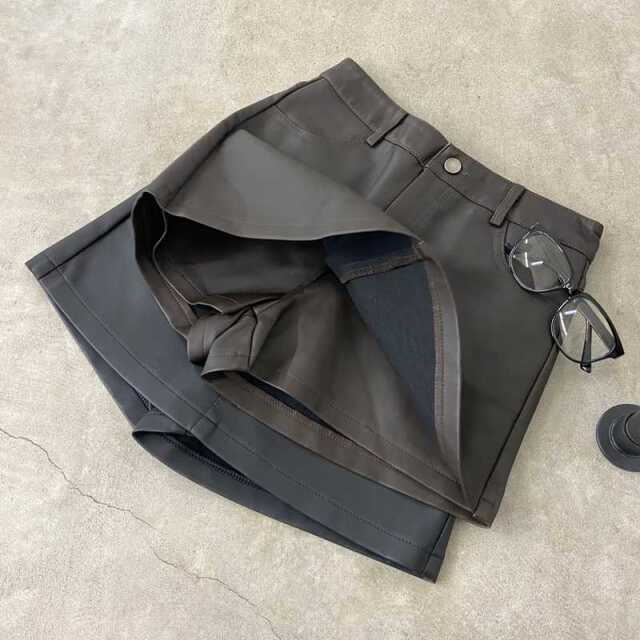 ヴィンテージライク合成皮革スカパン