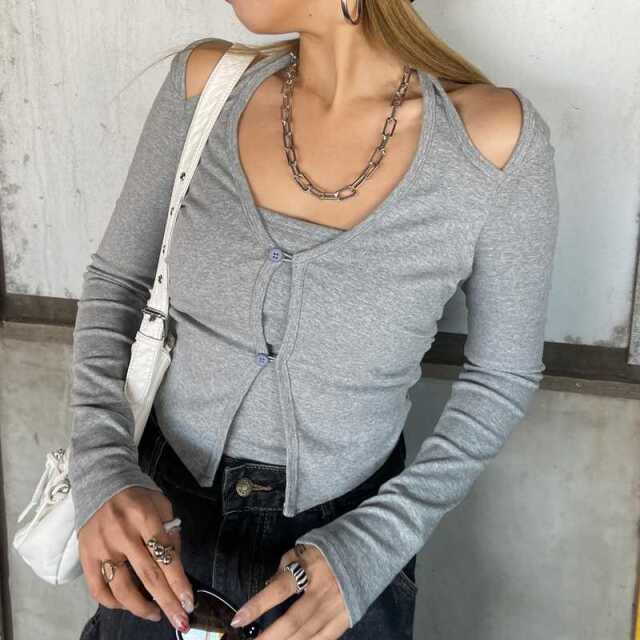 アンサンブル風サイドドロストトップス