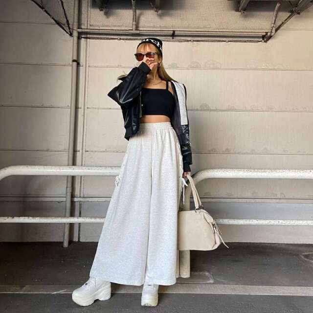 サイドレースアップカットワイドパンツ