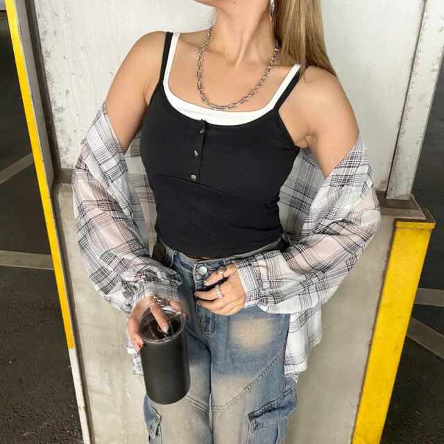 シルバーボタンアンサンブル風キャミソール