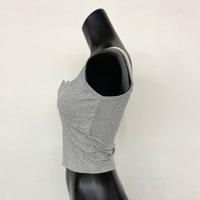 シルバーボタンアンサンブル風キャミソール