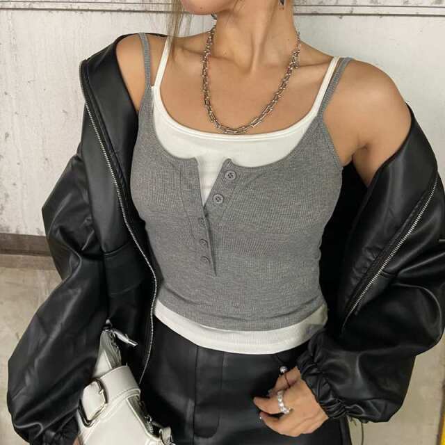 ボタンヘンリーアンサンブル風キャミソール