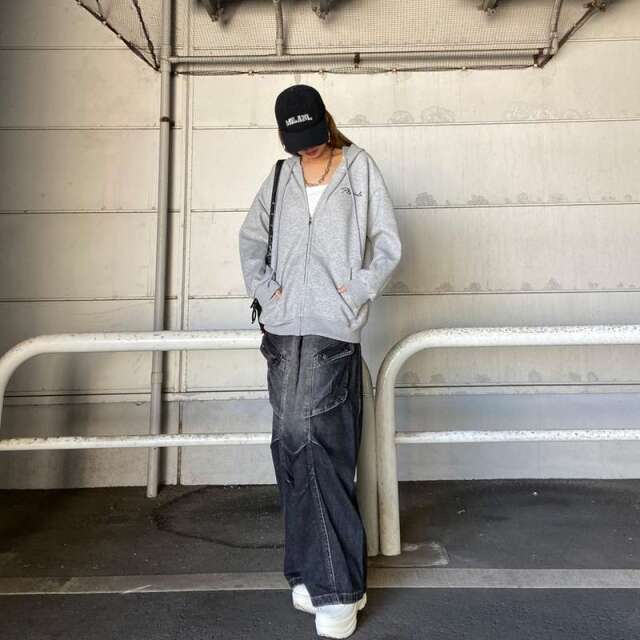 フードロゴビッグパーカー