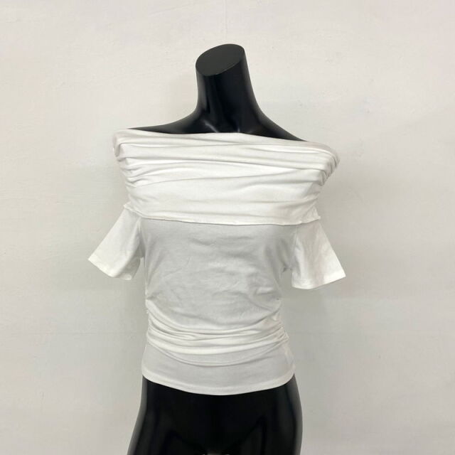 オフショルダーサイドドロストTシャツ