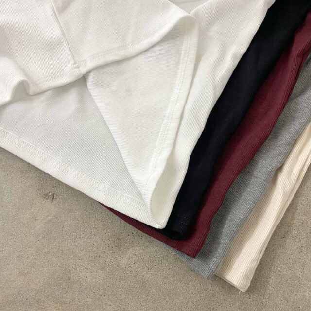 ロゴレースアップTシャツ