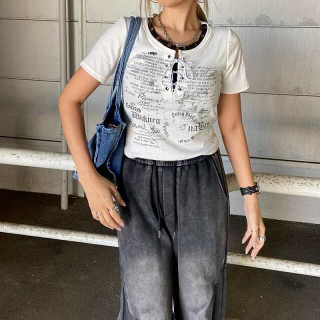アンサンブル風ロゴレースアップTシャツ