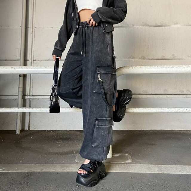 ブリーチカットカーゴパンツ