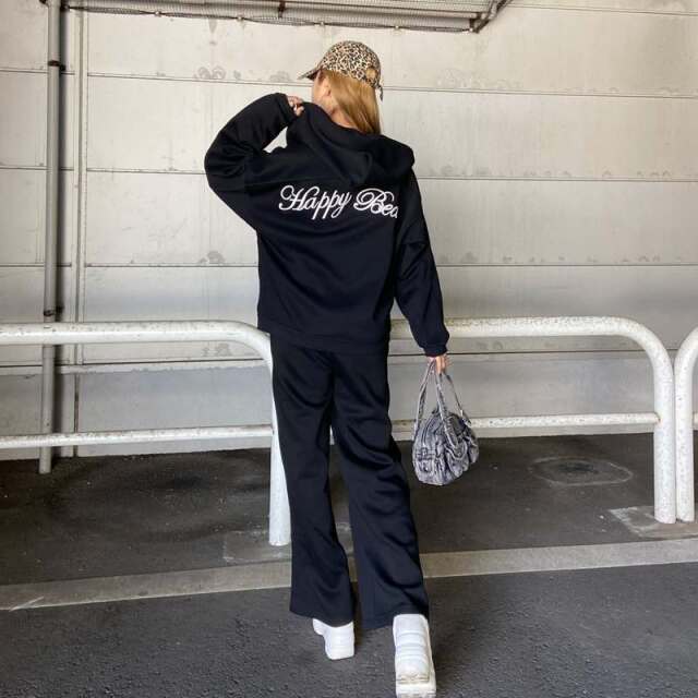 刺繍ロゴZIPパーカー・パンツセットアップ