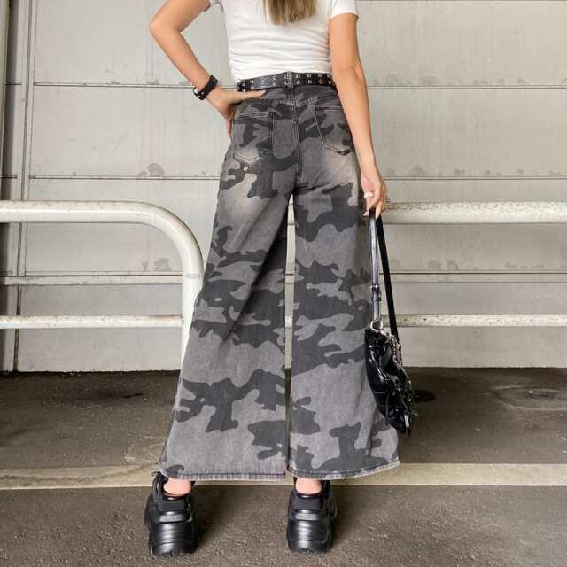 スターベルト付き迷彩ワイドパンツ