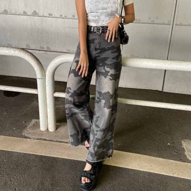 スターベルト付き迷彩ワイドパンツ