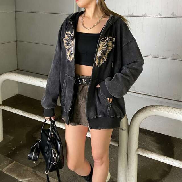 ブリーチZIPビッグパーカー