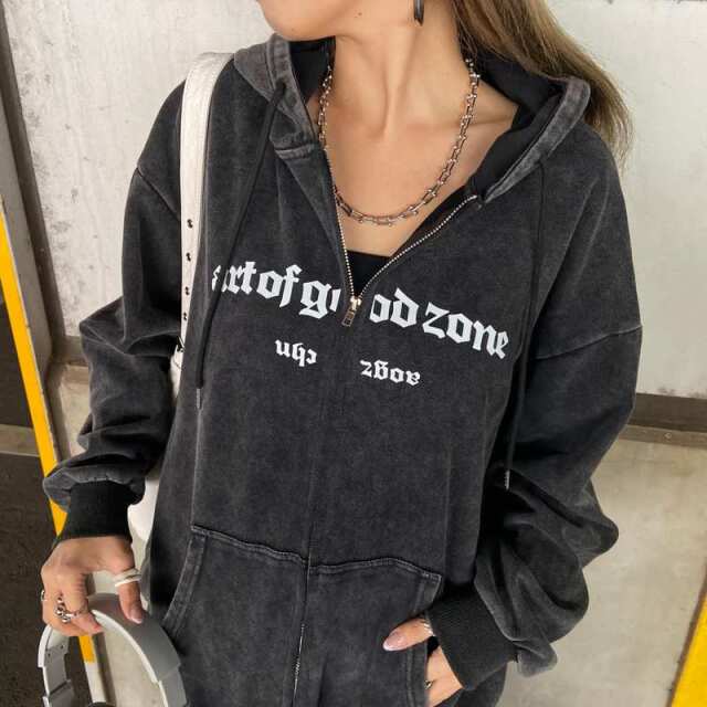 ブリーチZIPビッグパーカー