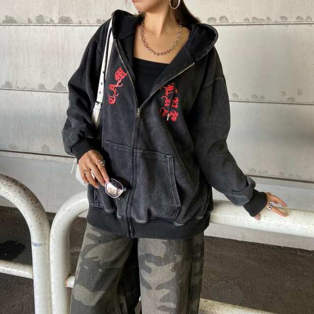 ブリーチZIPビッグパーカー