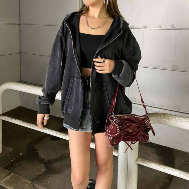 ブリーチZIPビッグパーカー