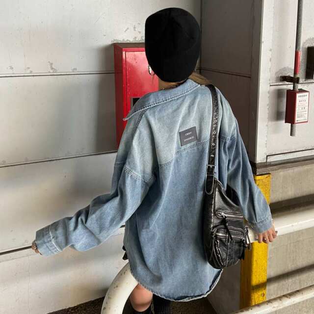 バックタグデニムシャツ