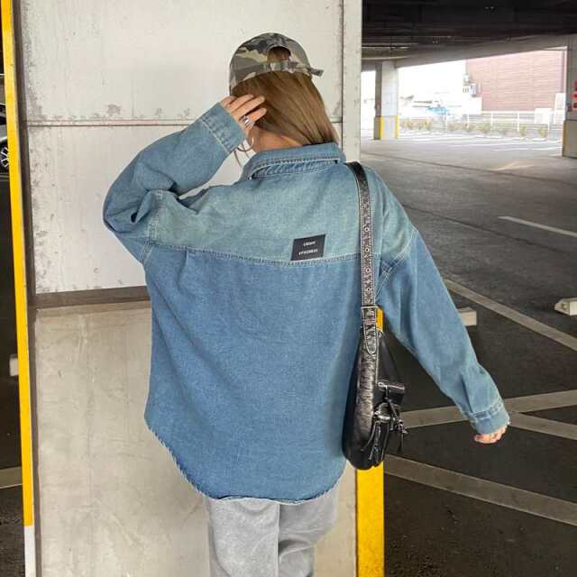 バックタグデニムシャツ