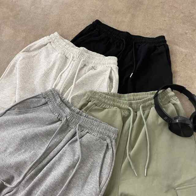 オフショルプルオーバー・カーゴパンツセットアップ