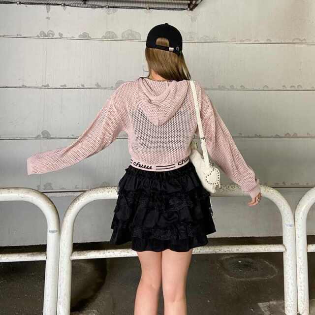 裾ロゴ透かし編フードプルオーバー