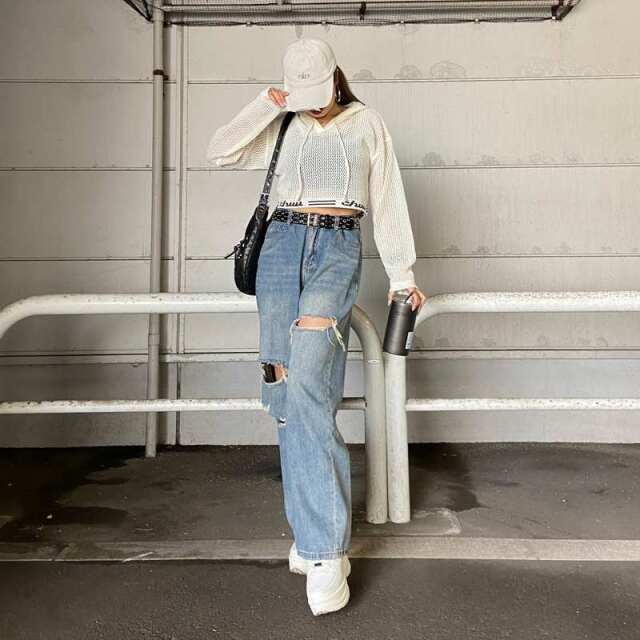 裾ロゴ透かし編フードプルオーバー