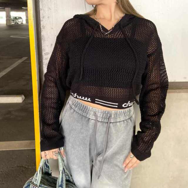 裾ロゴ透かし編フードプルオーバー