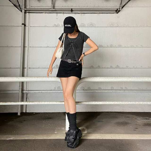 リブアンサンブルトップス